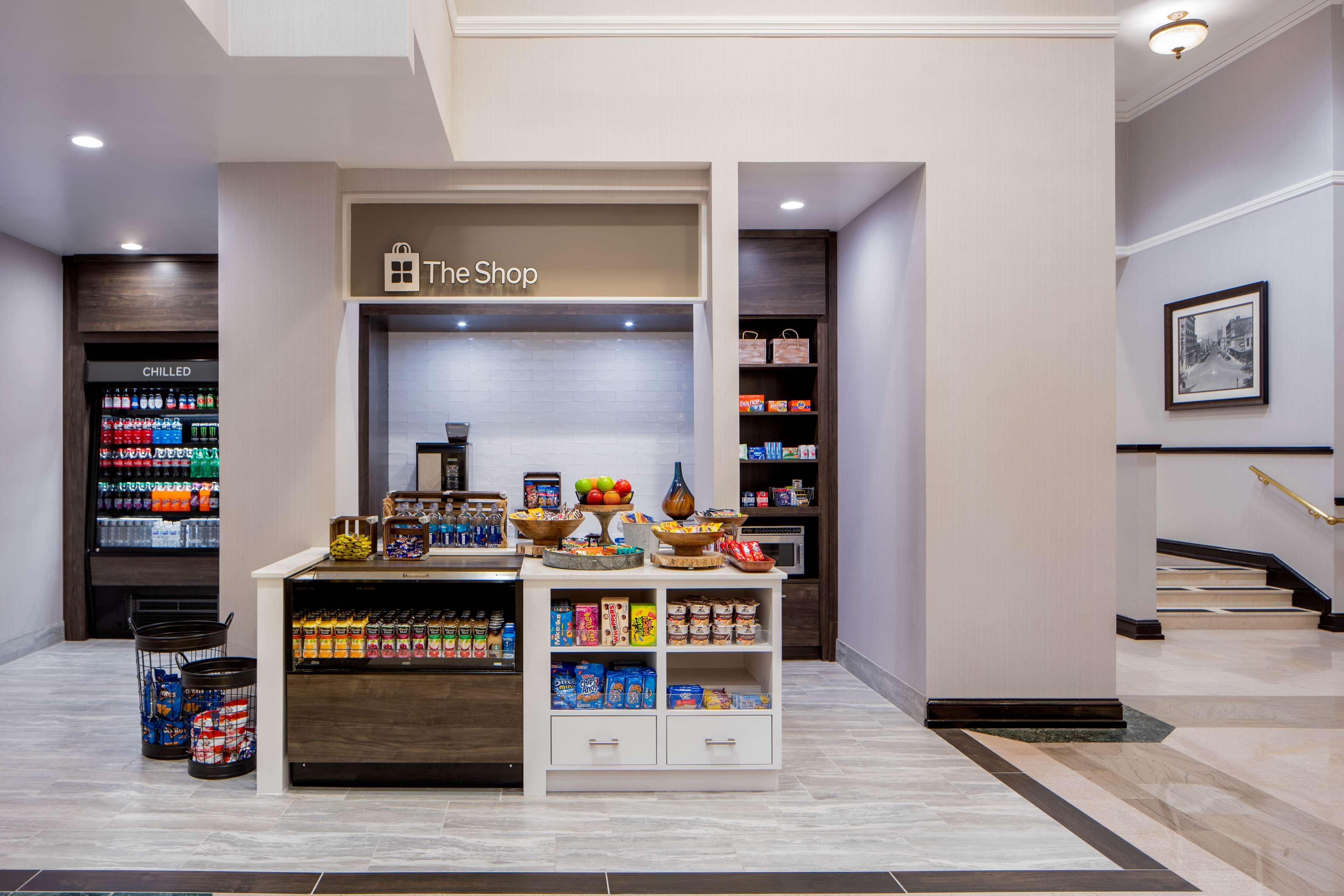 Hilton Garden Inn Jackson Downtown Екстер'єр фото