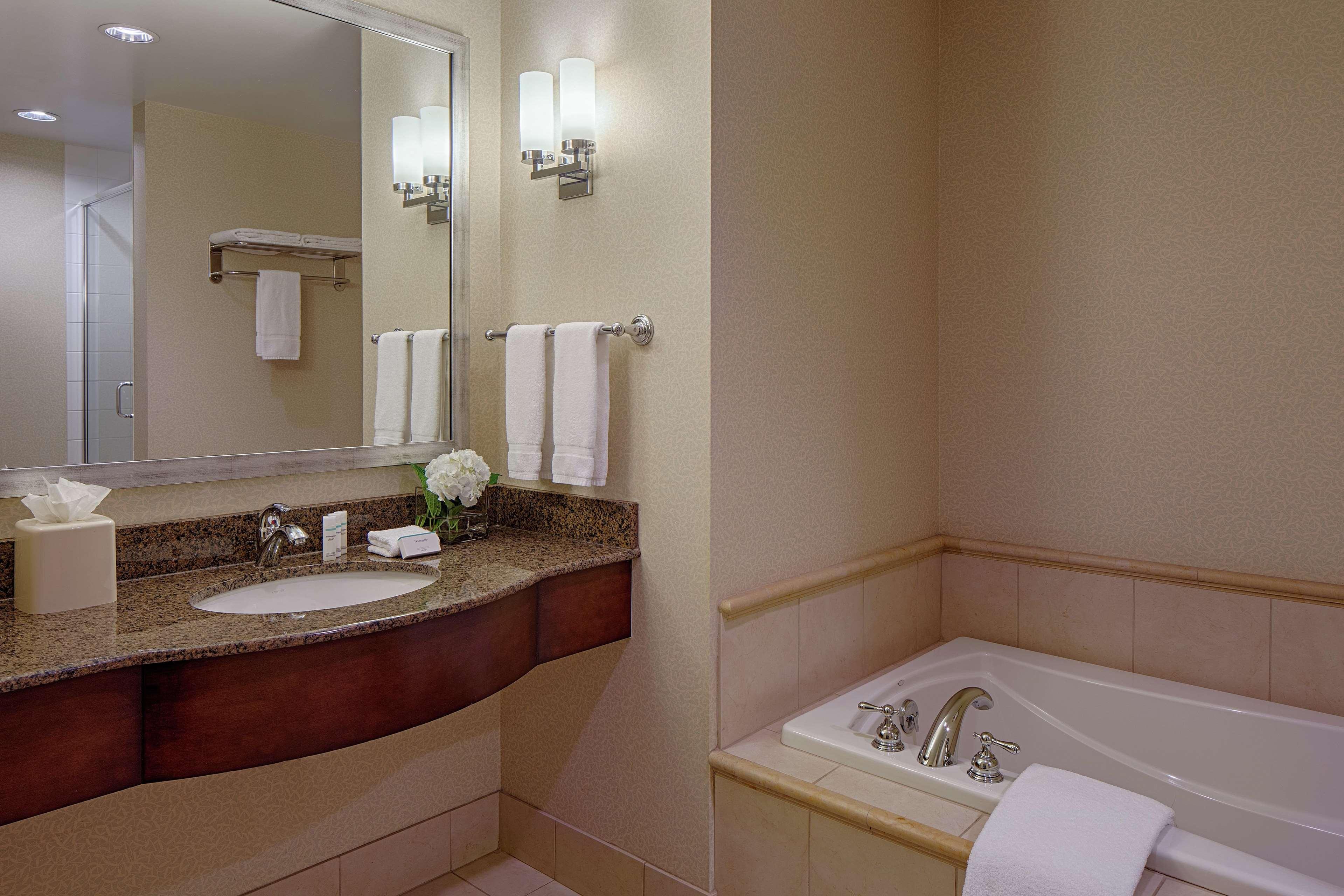 Hilton Garden Inn Jackson Downtown Екстер'єр фото