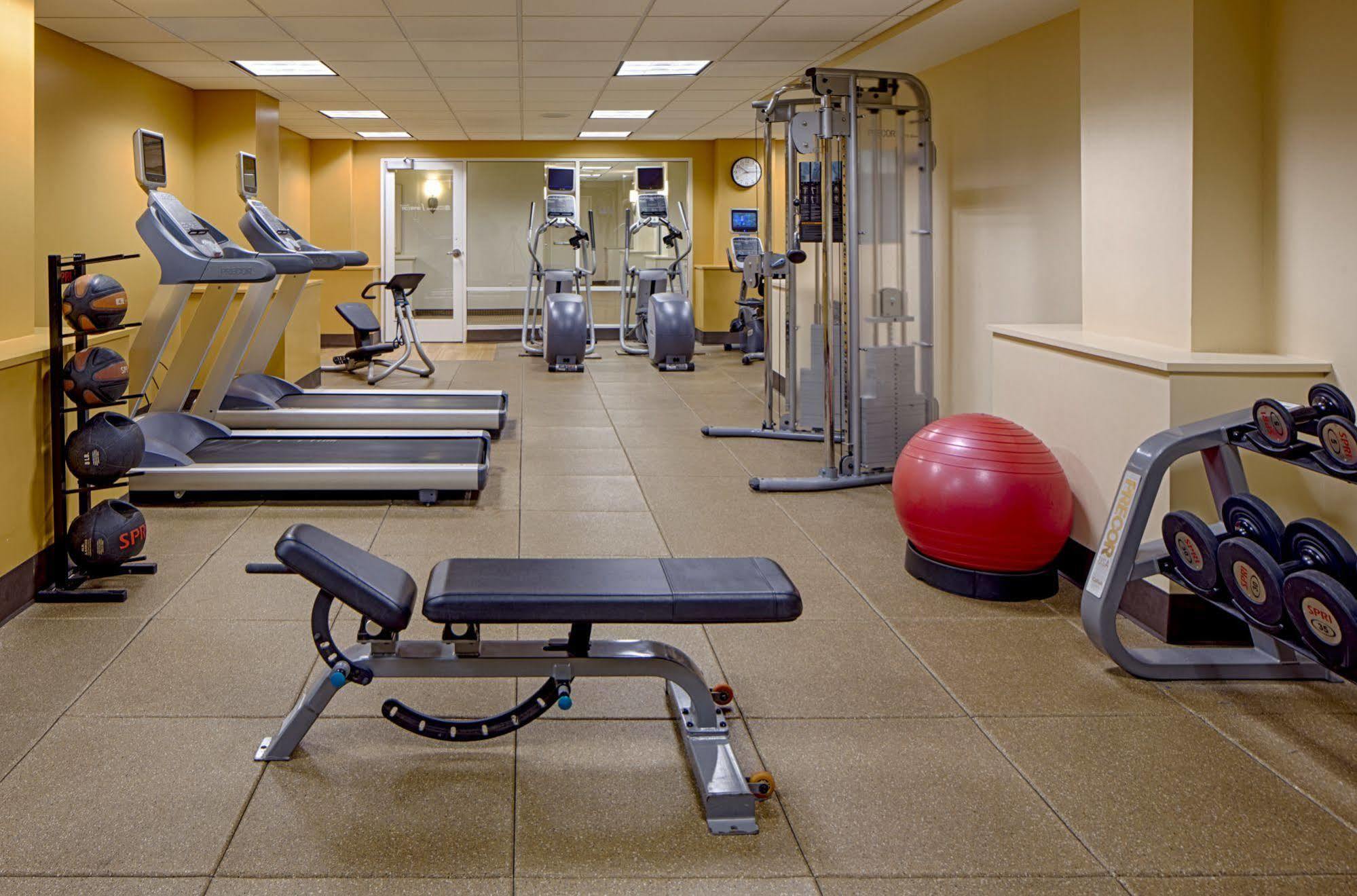 Hilton Garden Inn Jackson Downtown Екстер'єр фото